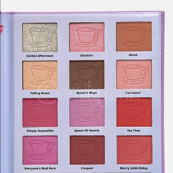 Alice in Wonderland☕️Beauty Set - Picture 3 of 14